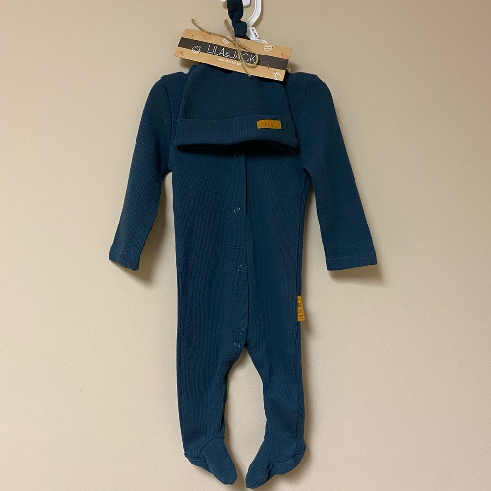 Lila & Jack 6-9 Months Sleeper and Hat Set